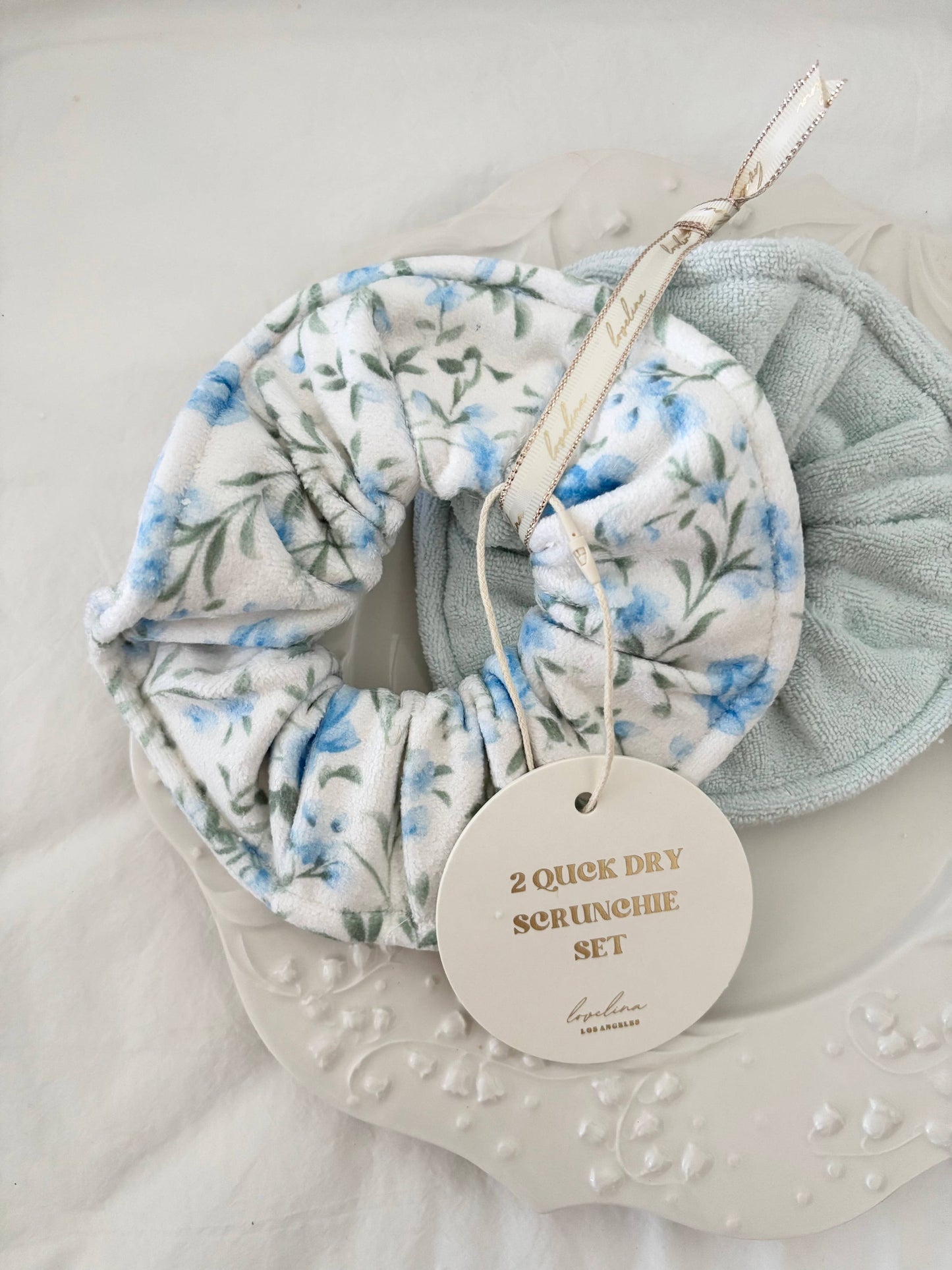 Hair towel scrunchies - Blue floral