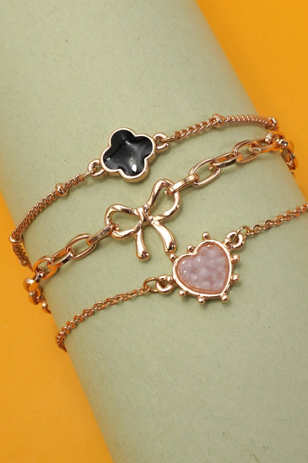 Charm Bracelet/ Heart Bow Clover