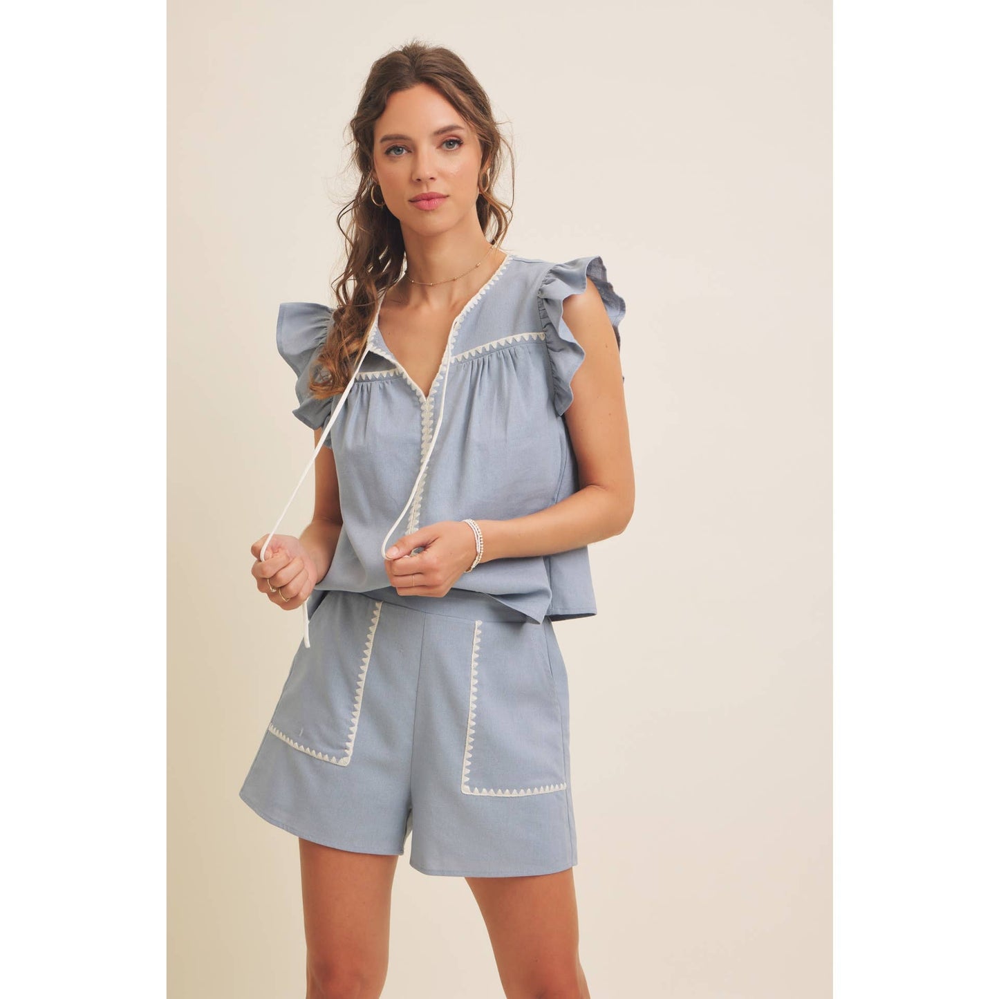 ELASTIC WAISTBAND LINEN SHORTS WITH EMBROIDERY