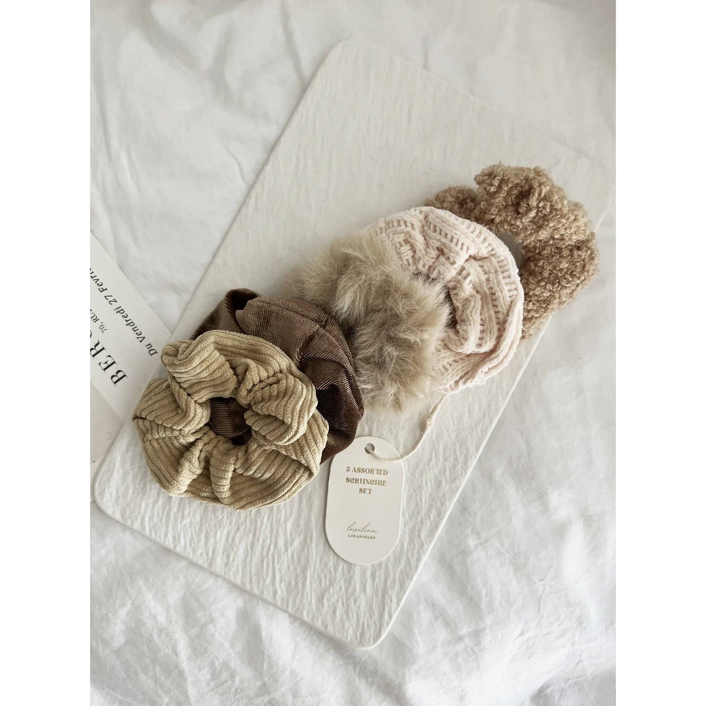 Velvet Scrunchies Set - IVORY