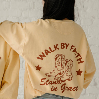 Walk by Faith Crewneck / S