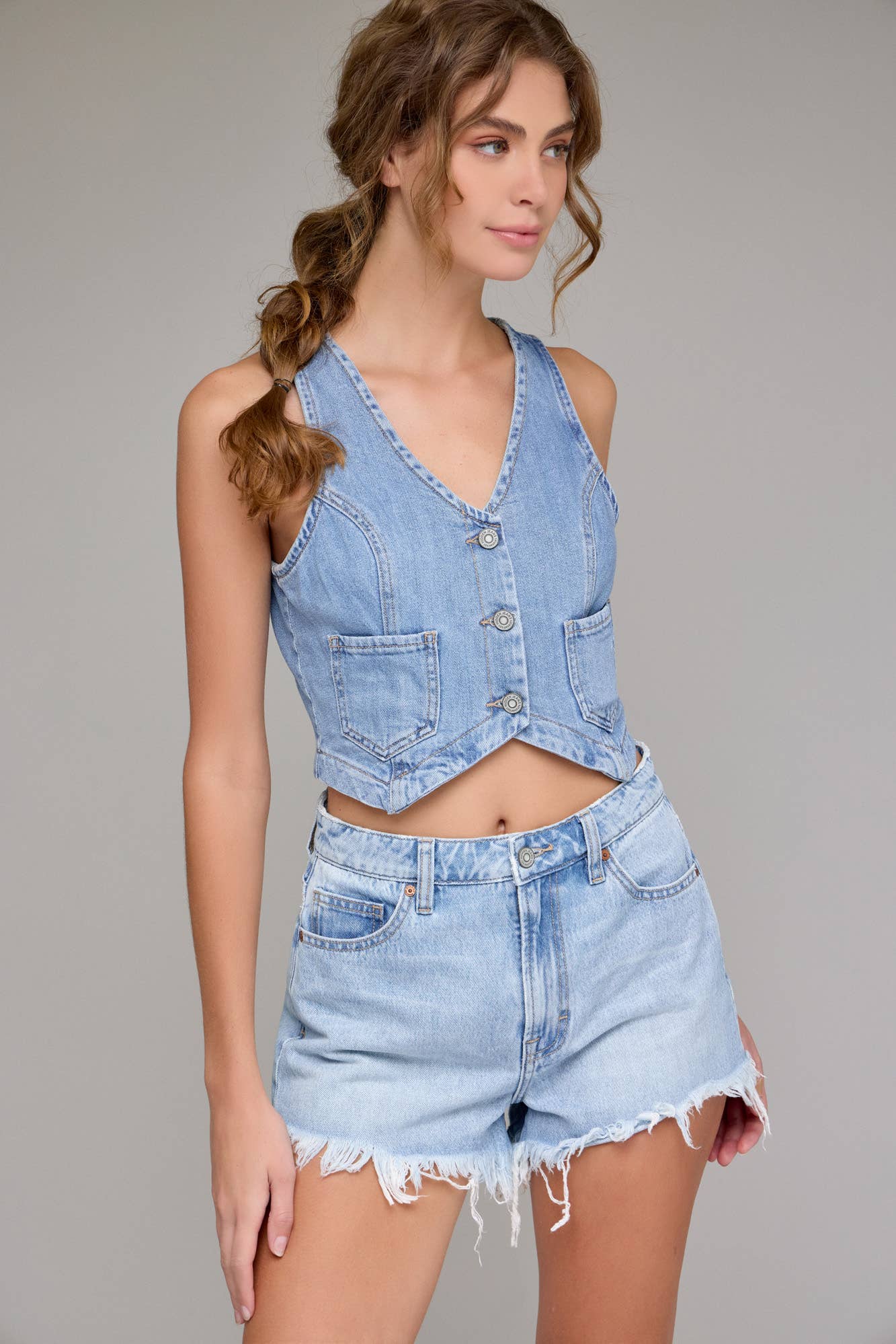 Light Wash Super Soft Cropped Fitted Vest