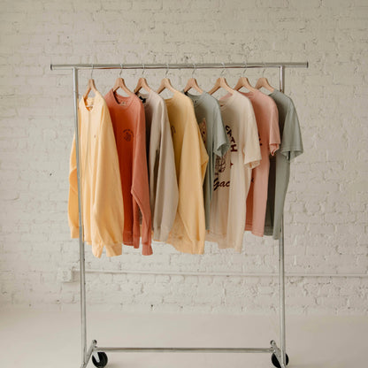 Walk by Faith Crewneck / S