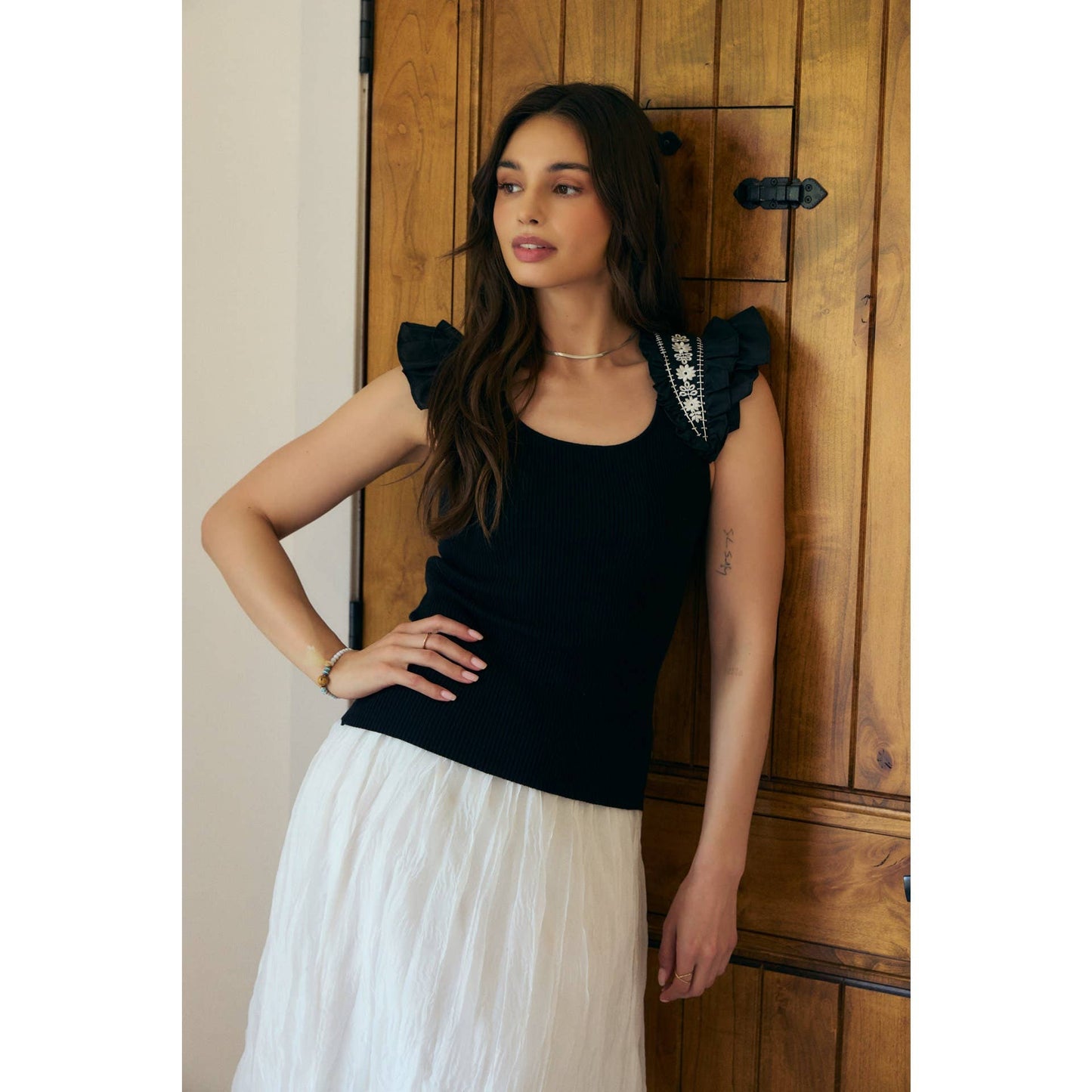 EMBROIDERY SOFT RIB SWEATER TOP WITH RUFFLED SLEEVES